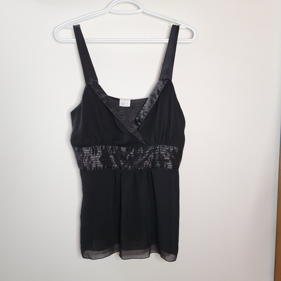 Women's Black Tank Top - Picture 1 of 9
